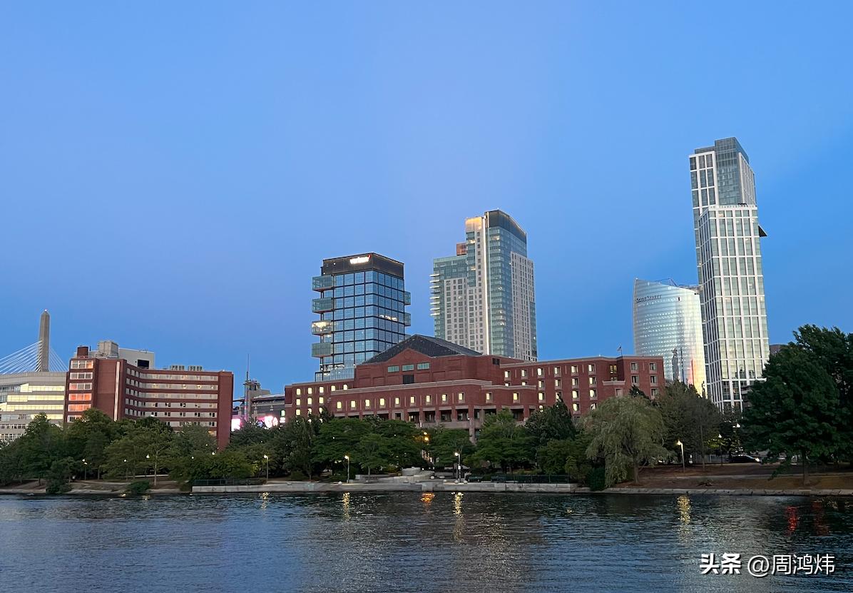 波士顿市区哪里有好玩的,波士顿查尔斯河简介