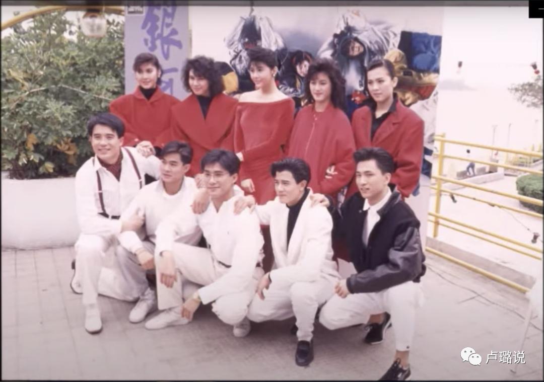 天王隐藏的“大老婆”,把持20亿财产,一生不婚不育,图的是啥?