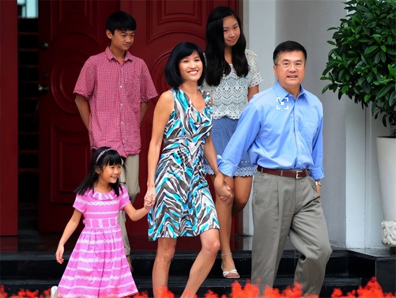 骆家辉之前的美国驻华大使,骆家辉前任大使