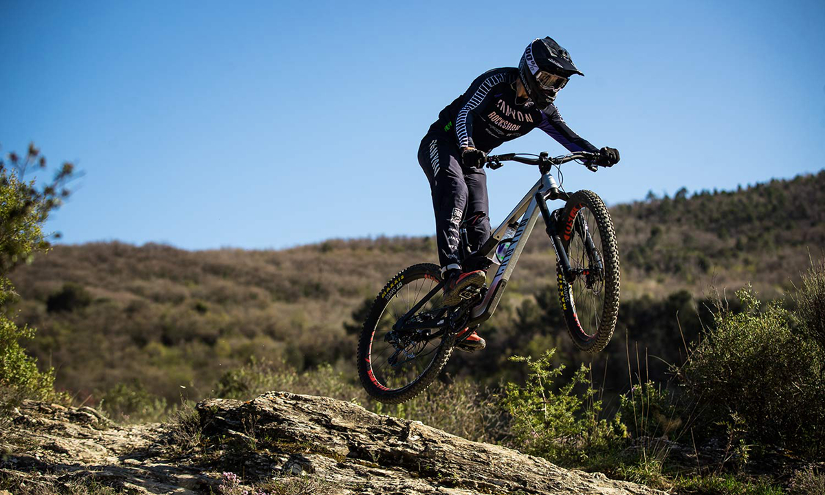 山地车怎么使用更轻松,山地车骑行怎样降低风阻