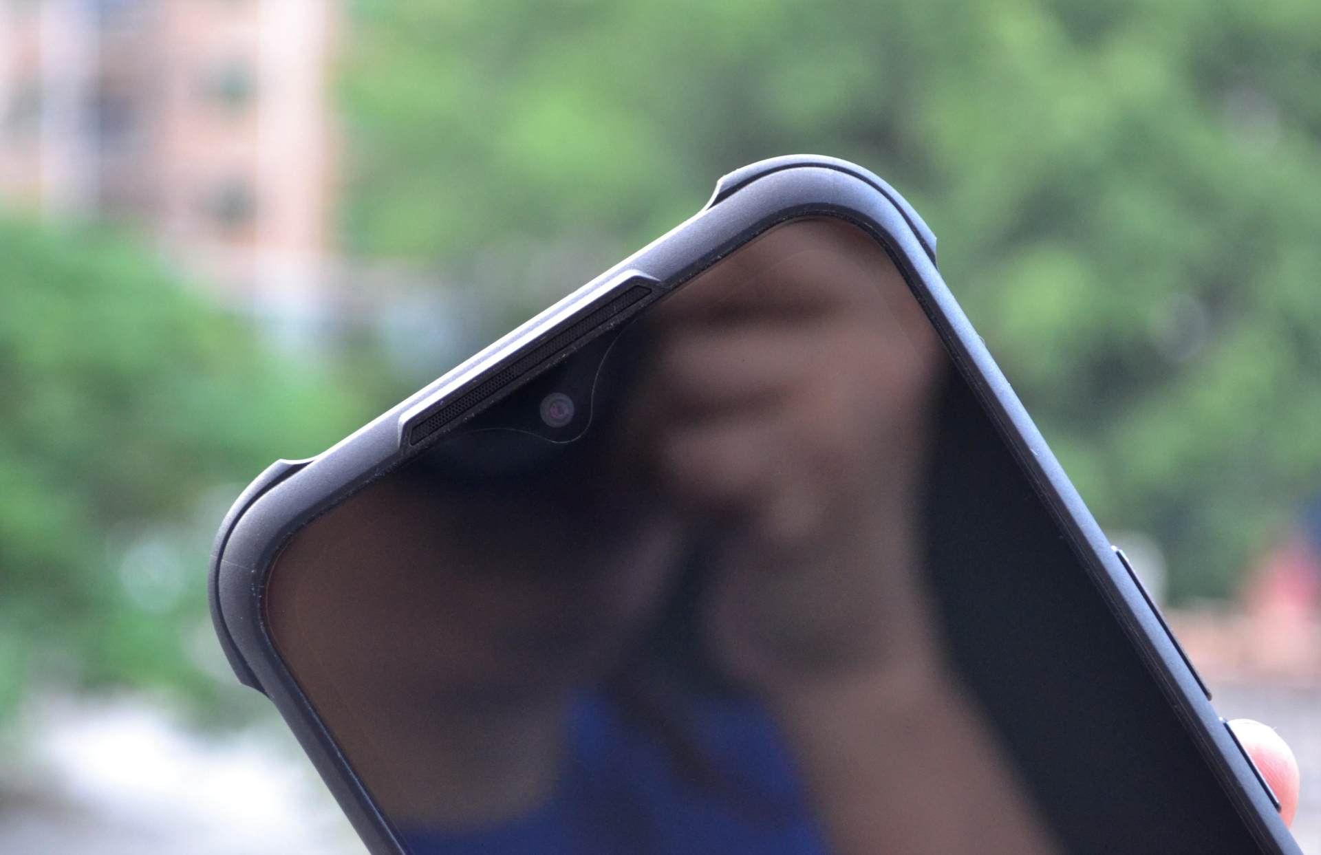 agmh5pro是5g手机吗,华为防水防摔的手机哪一款比较好