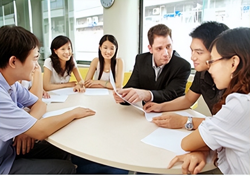 中职商务英语专业培养目标,商务英语的培养目标怎么写