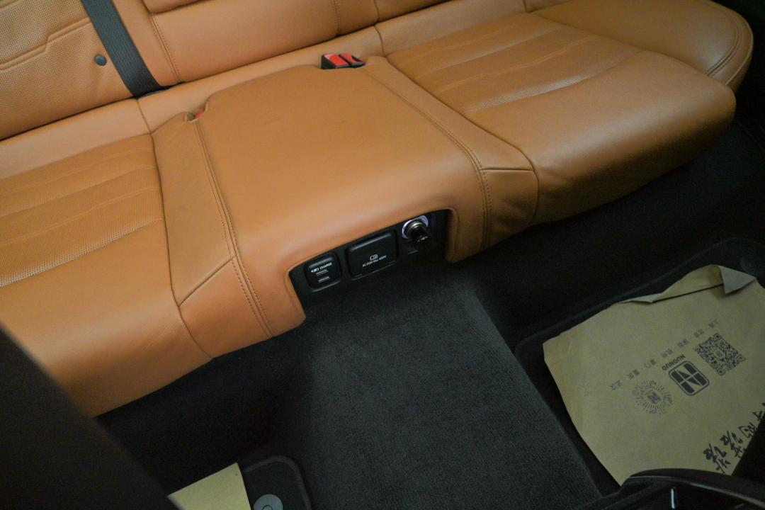 乌鲁木齐二手凯迪拉克ct6报价,美系大七座凯迪拉克老款