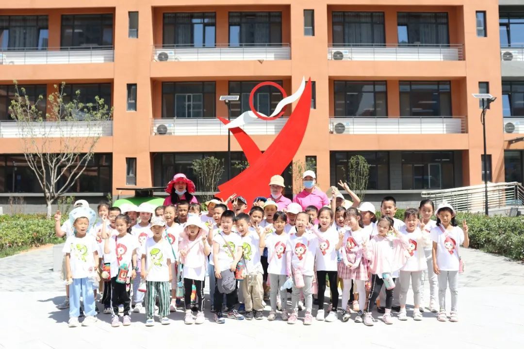 花开有时，以爱相约——济南高新区这家小学用心了