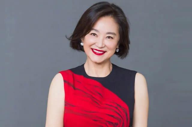 赵丽颖荣登亚洲十大女神榜第一名,中国十大明星女神