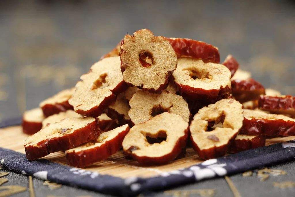 中药调理女人气血不足,调理女性气血不足的药方