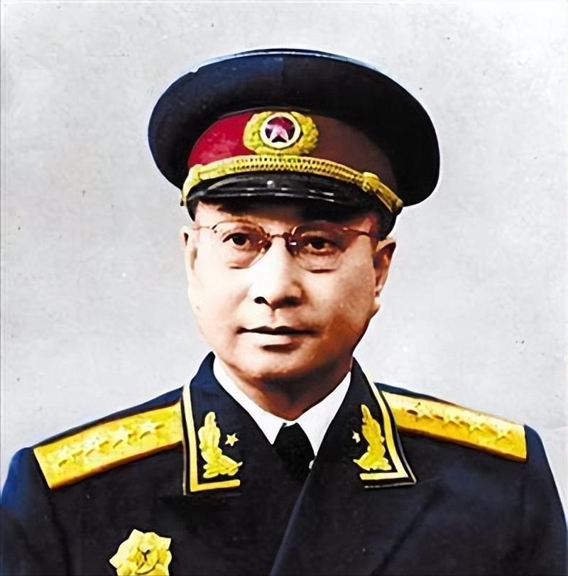 1955年评出的十位开国大将，为何后来级别不同？职务最突出的是谁