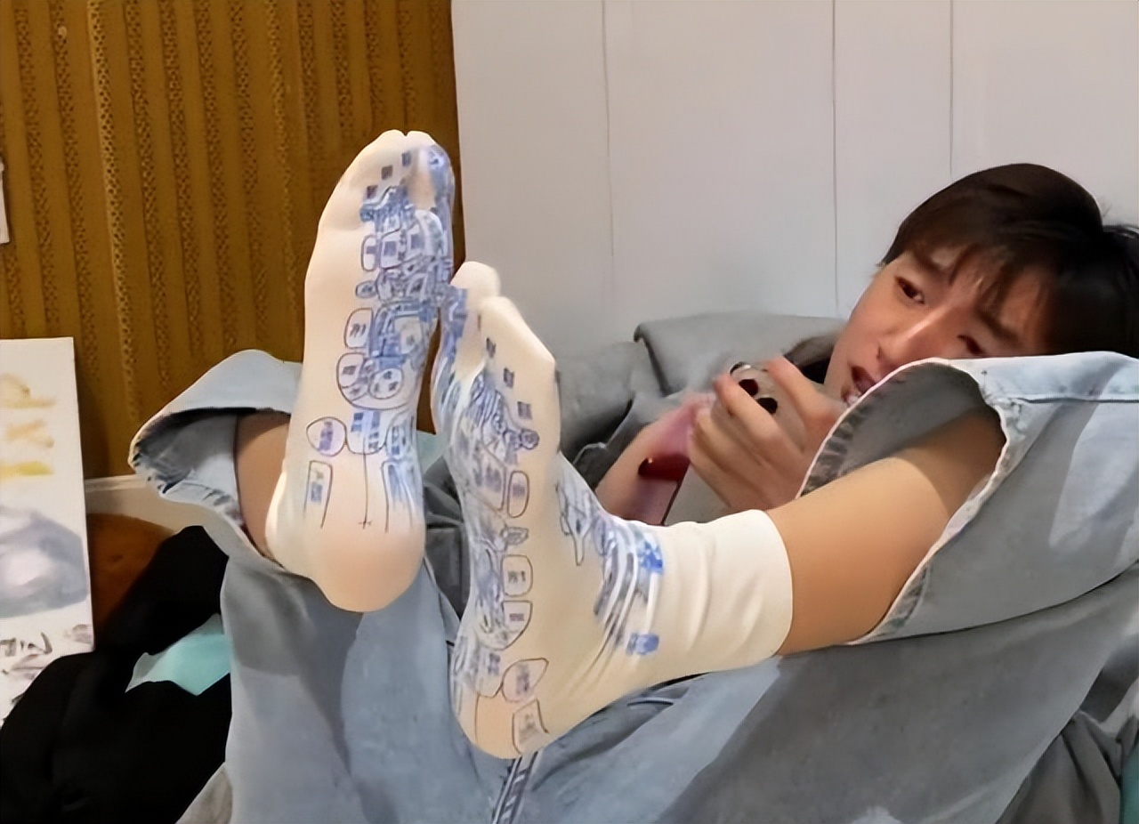 濂崇敓缁欑敺鍙嬪仛瓒崇枟,濂冲弸缁欑敺鍙嬪仛瓒崇枟