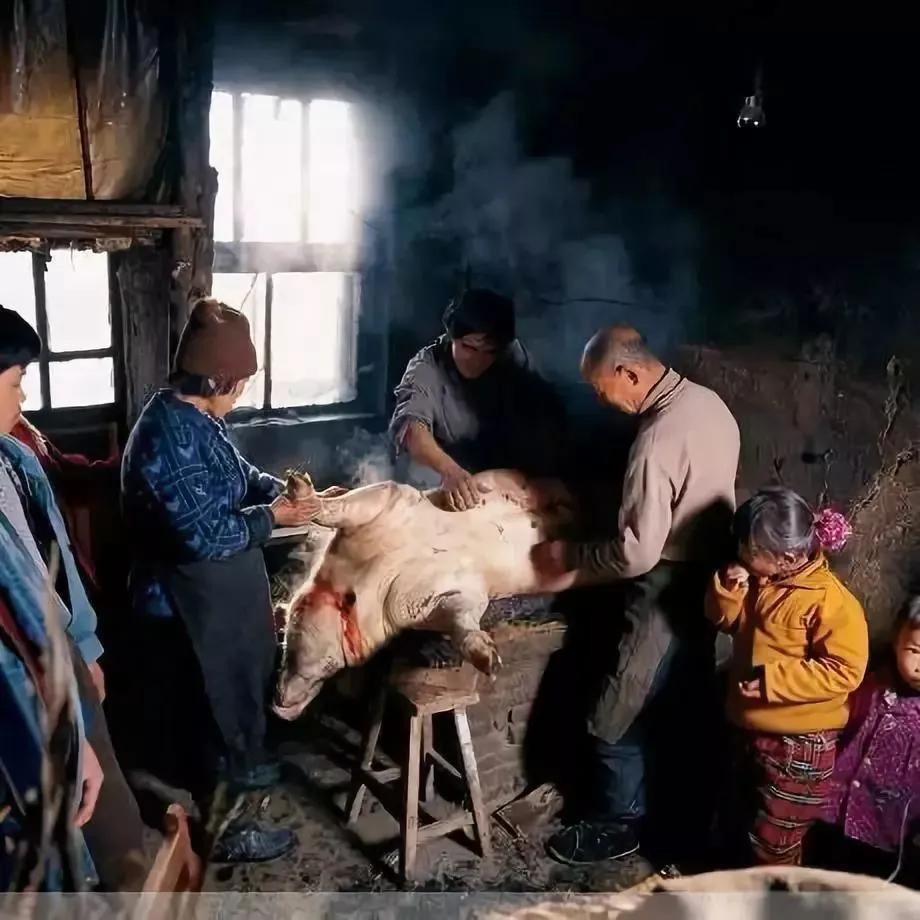 三十年的朋友大庆在童年时就是我们的楷模，原因不是因为他帅