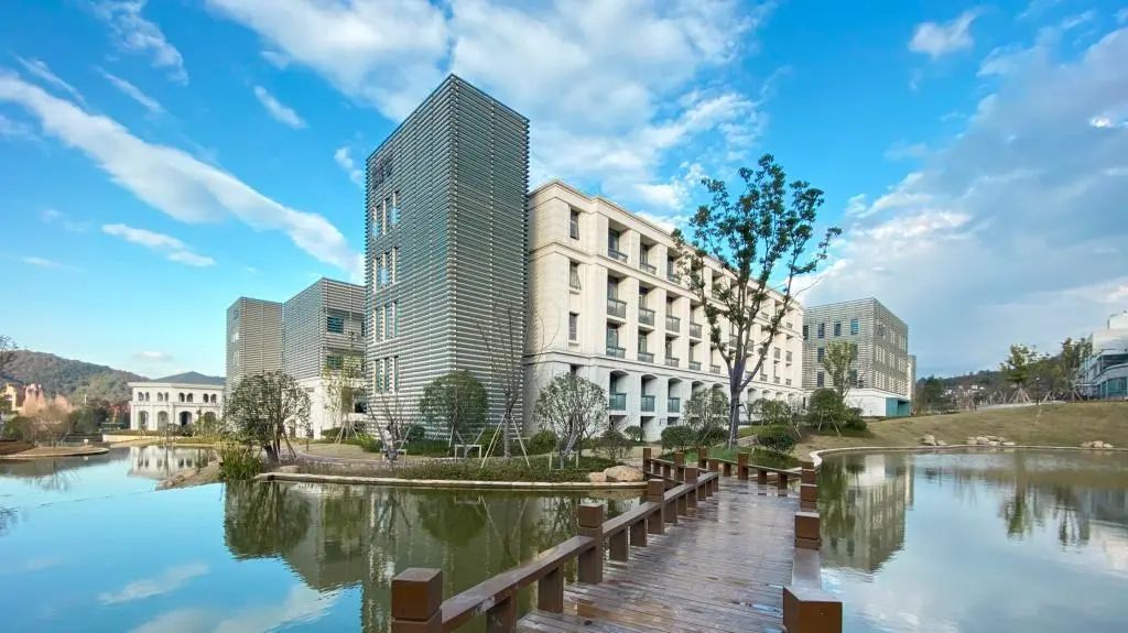 语言类卓越人才计划,年薪可达37万公办学校招教师50名