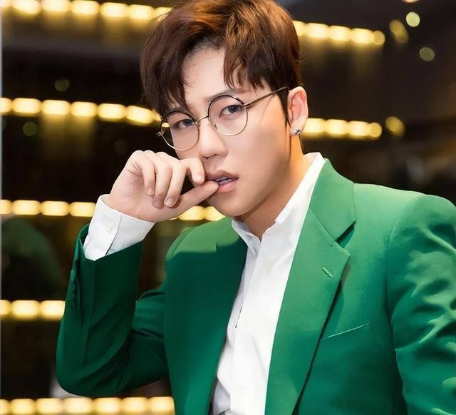 38岁知名男星刘维不幸病倒!入院做手术发文祈祷:希望大家都健康