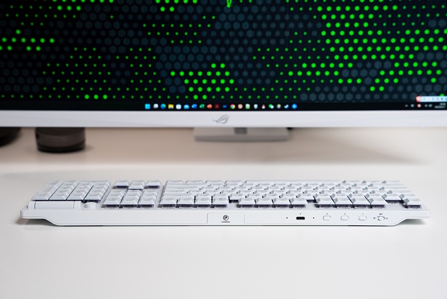 雷蛇噬魂金蝎v2无线版测评,雷蛇噬魂金蝎V2无线版