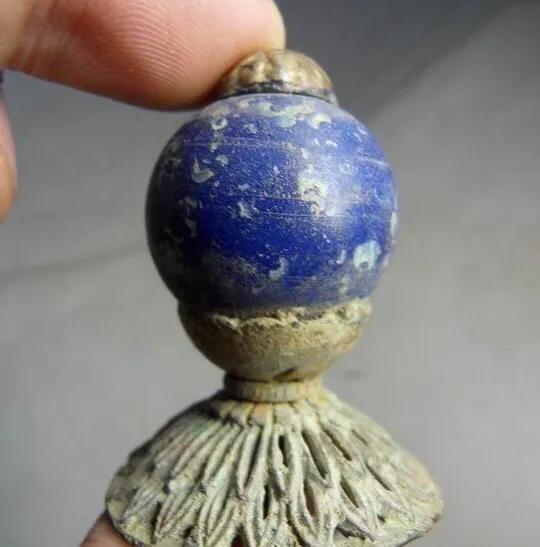 和珅官帽顶珠价值一亿三千多万,和珅怎么可以戴王爷的顶珠