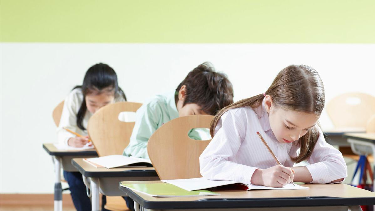 天道酬勤：用努力谱写绝地反击的故事