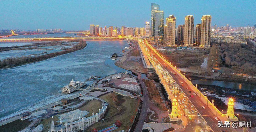 小保安变身老大,小保安摇身一变富三代