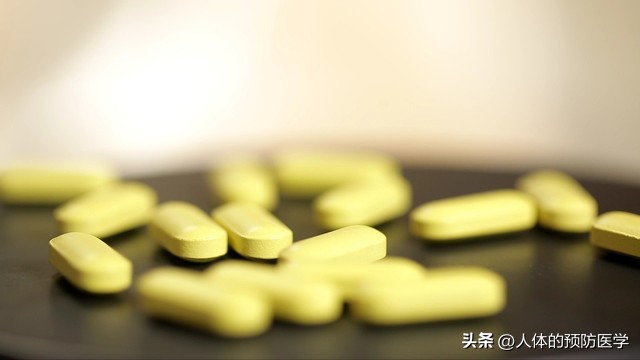 口腔溃疡的治疗和预防方法介绍,咬嘴了用什么药能预防溃疡