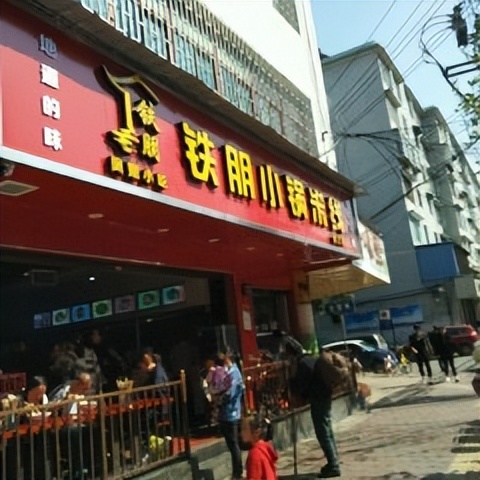 昆明美食推荐南屏街米线,云南米线美食攻略