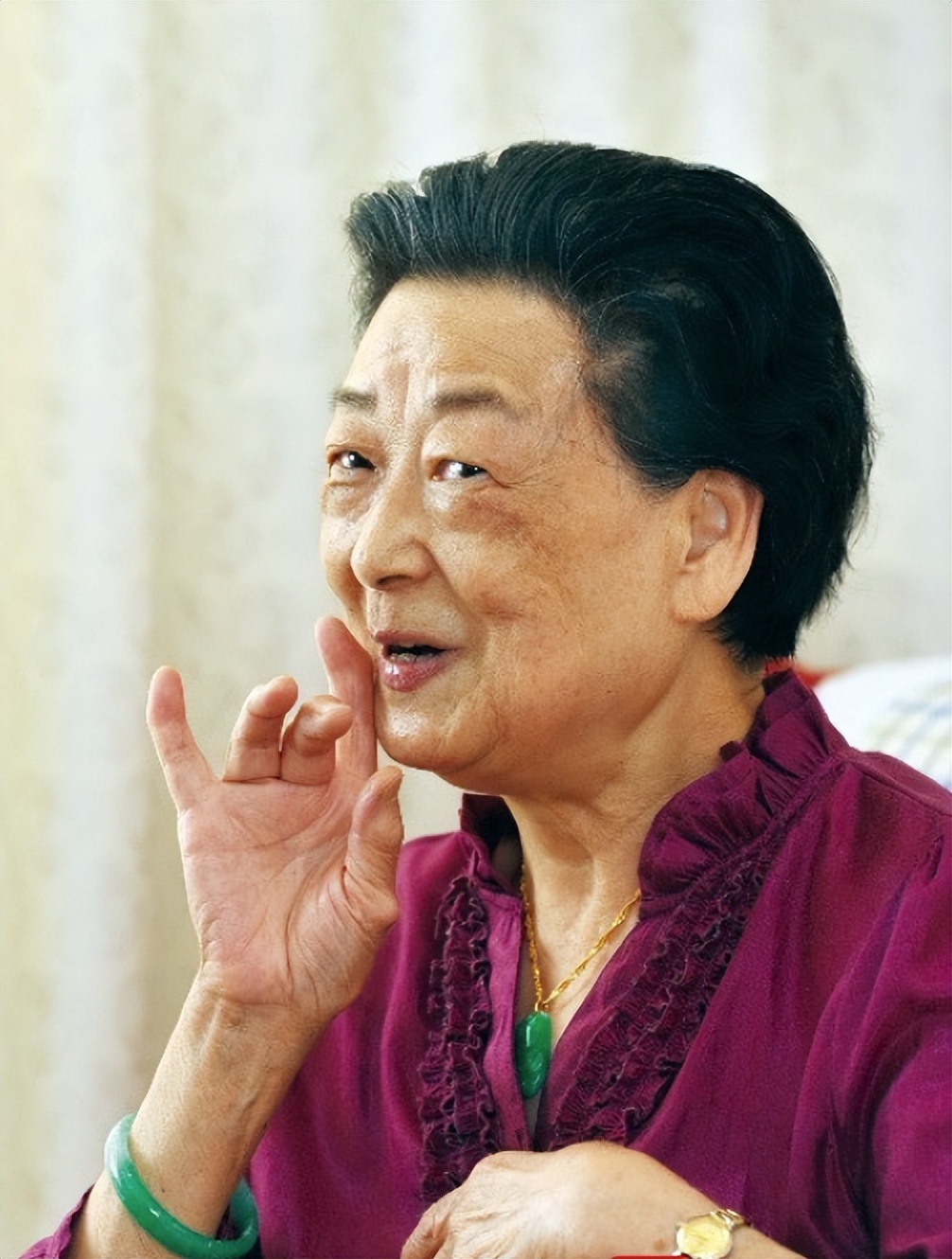 10天内12位名人去世哪12位,12位已经去世了的明星