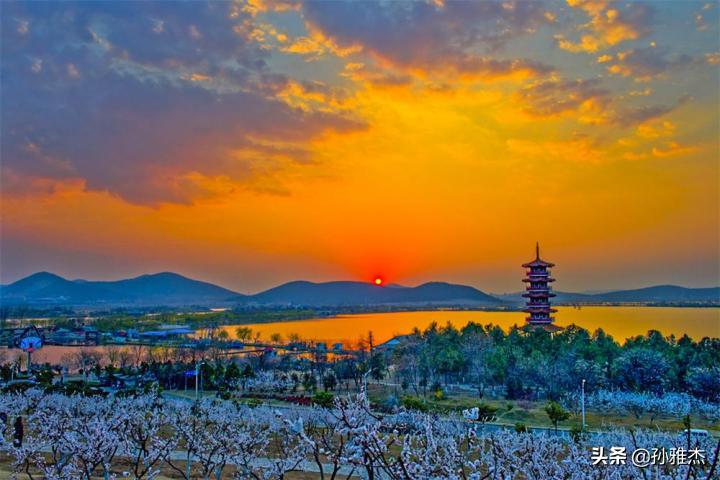 保险经纪人和保险销售的区别,做保险代理人好还是经纪人好