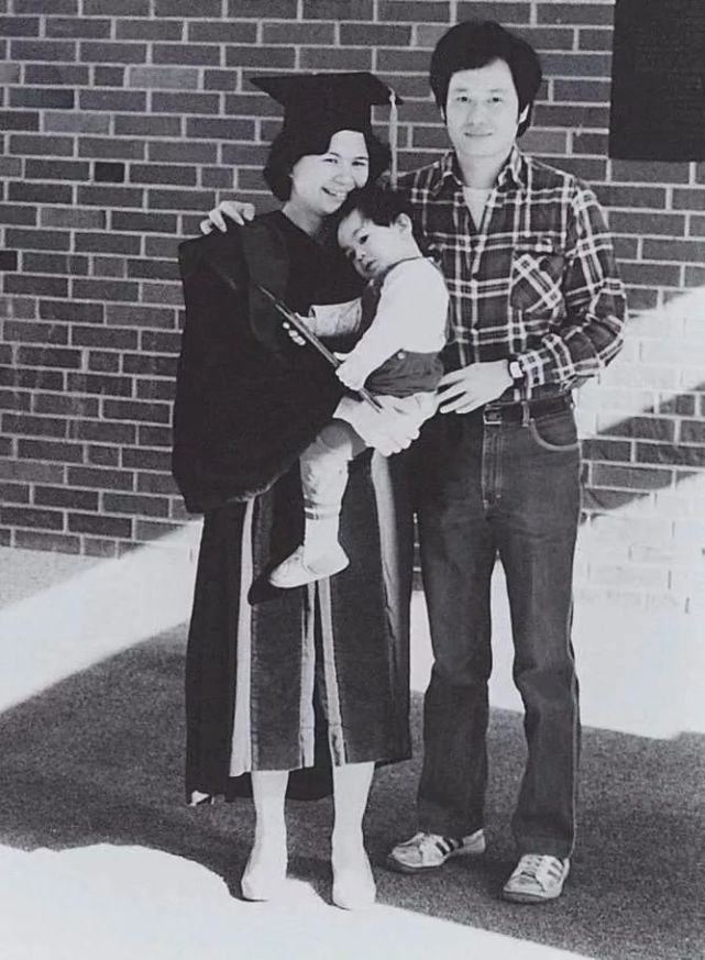 导演讲李安的婚姻,李安谈婚姻家庭视频