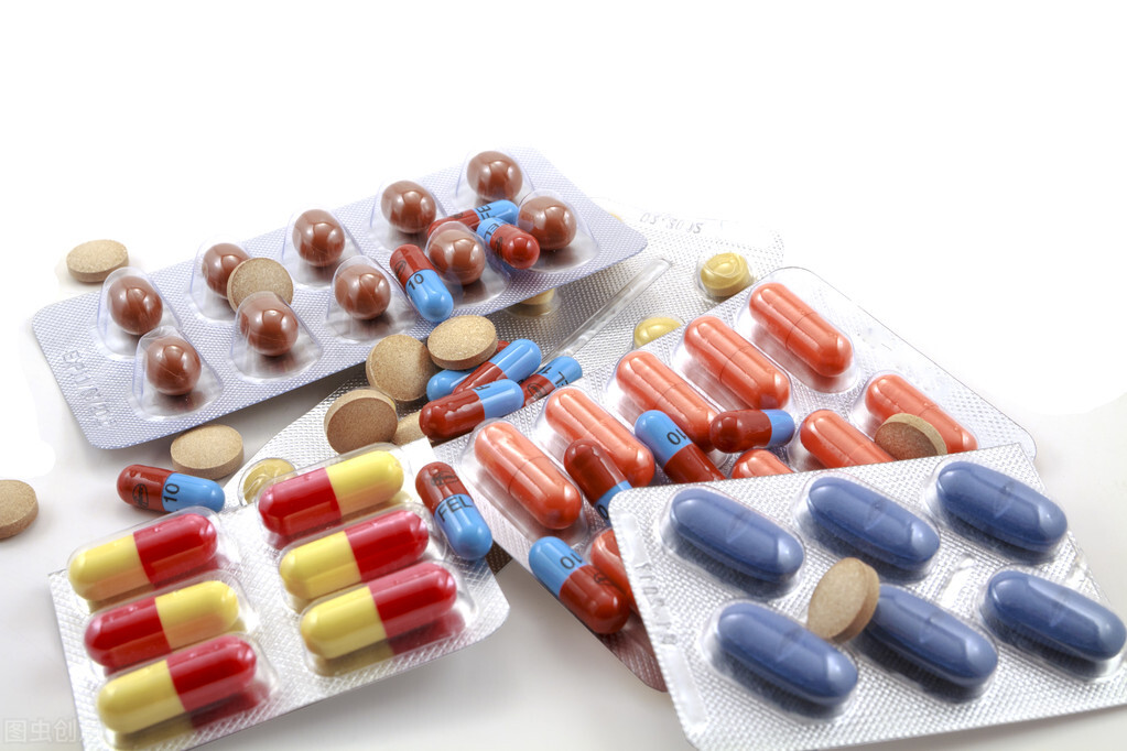 胃烧心反酸吃什么药副作用最小,专家四味药治烧心不反酸立竿见影