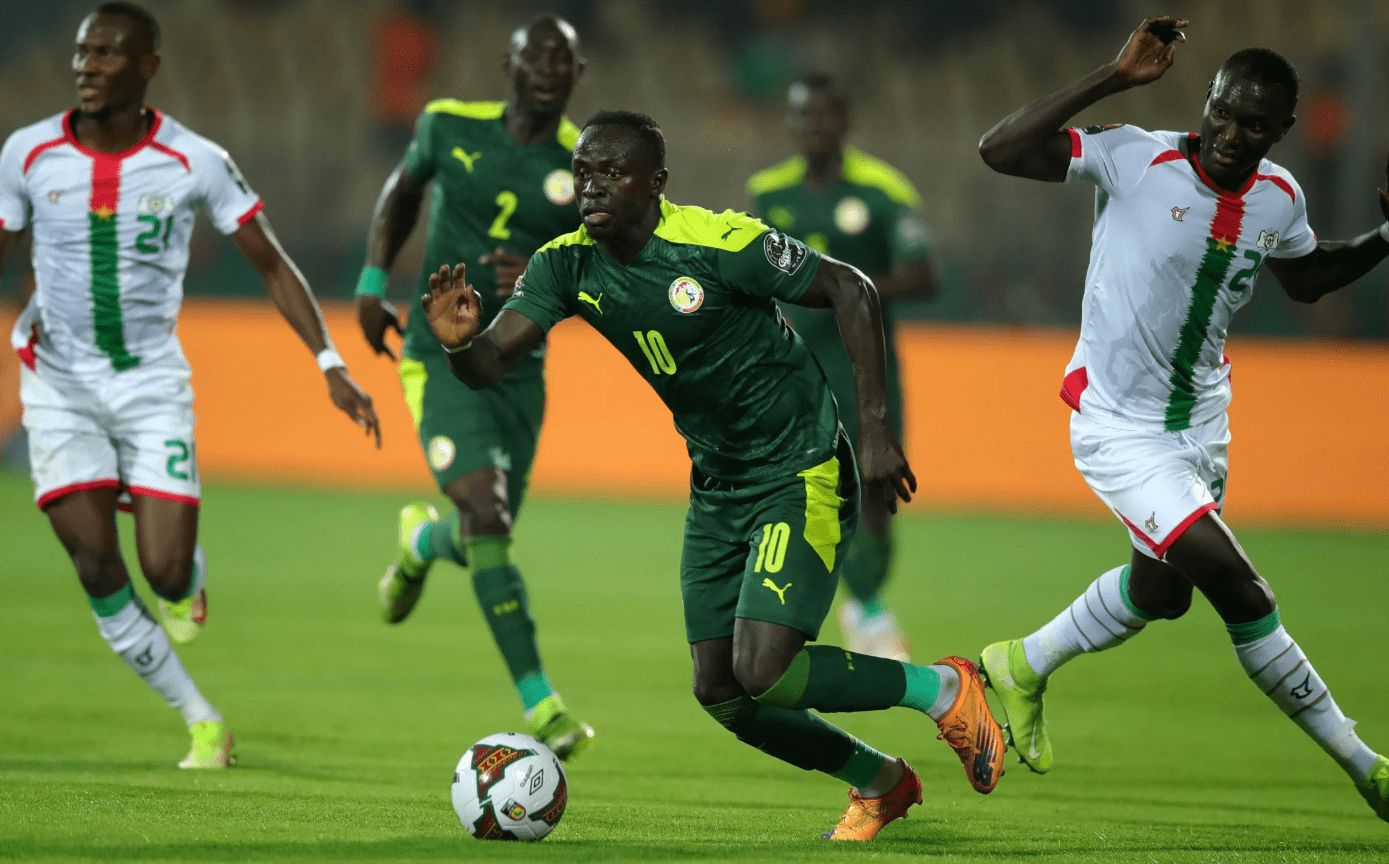 3-1!利物浦前锋踢疯了!脑袋受伤后愈战愈勇,杀进非洲杯决赛