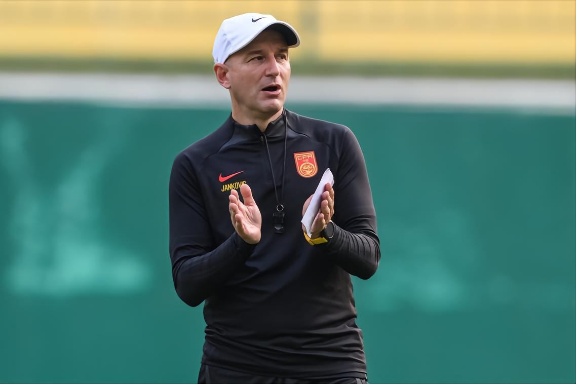 官宣国足最新大名单,官宣国足世界杯大名单