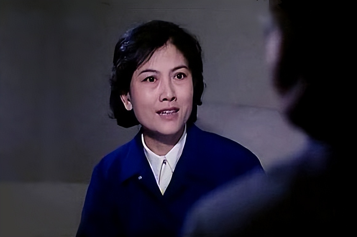 内地8对“影视姐妹花”：一样的美丽有名，命运却截然不同