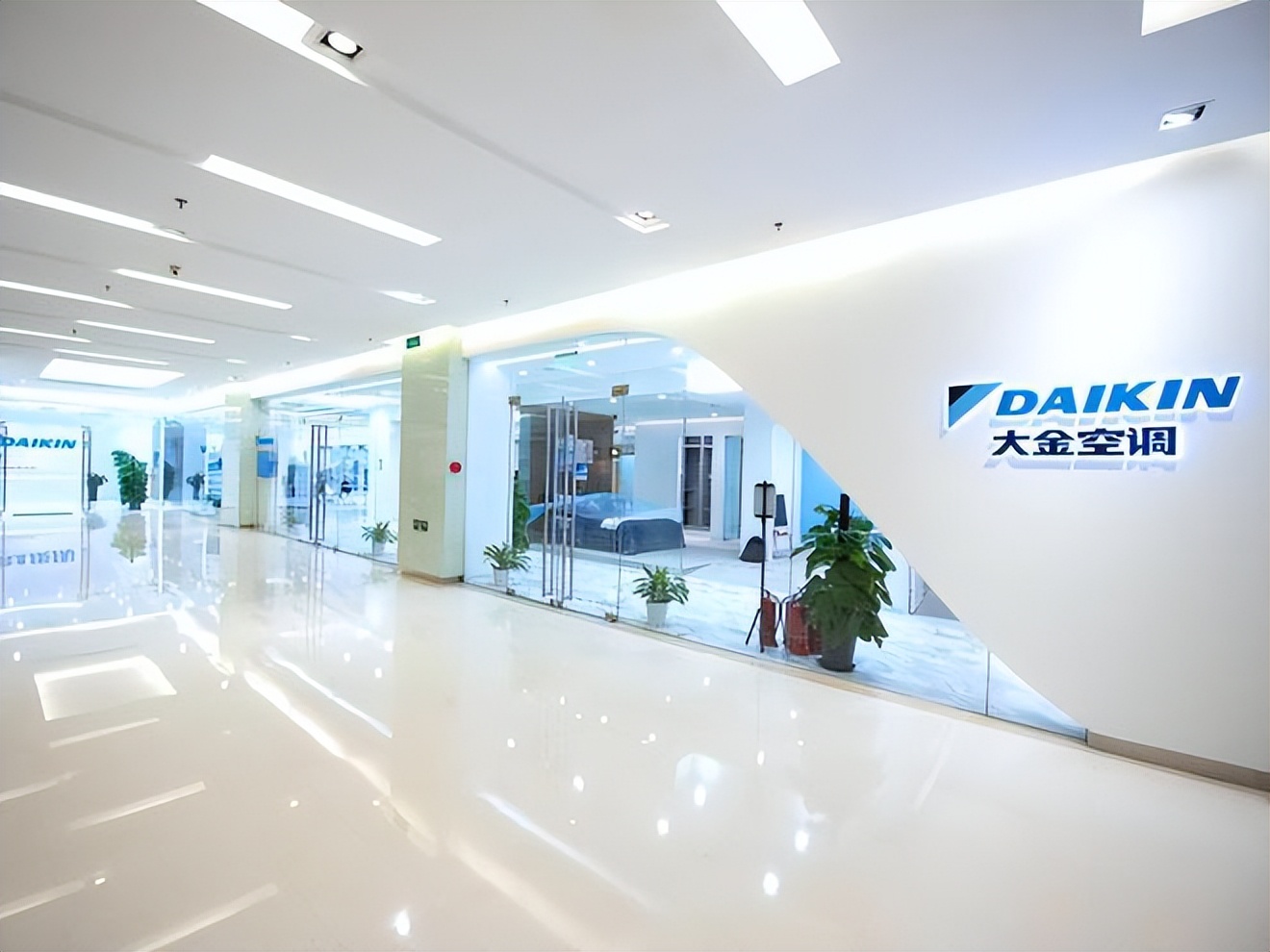 格力中央空调star2和大金哪个好,格力空调和大金空调对比哪个好