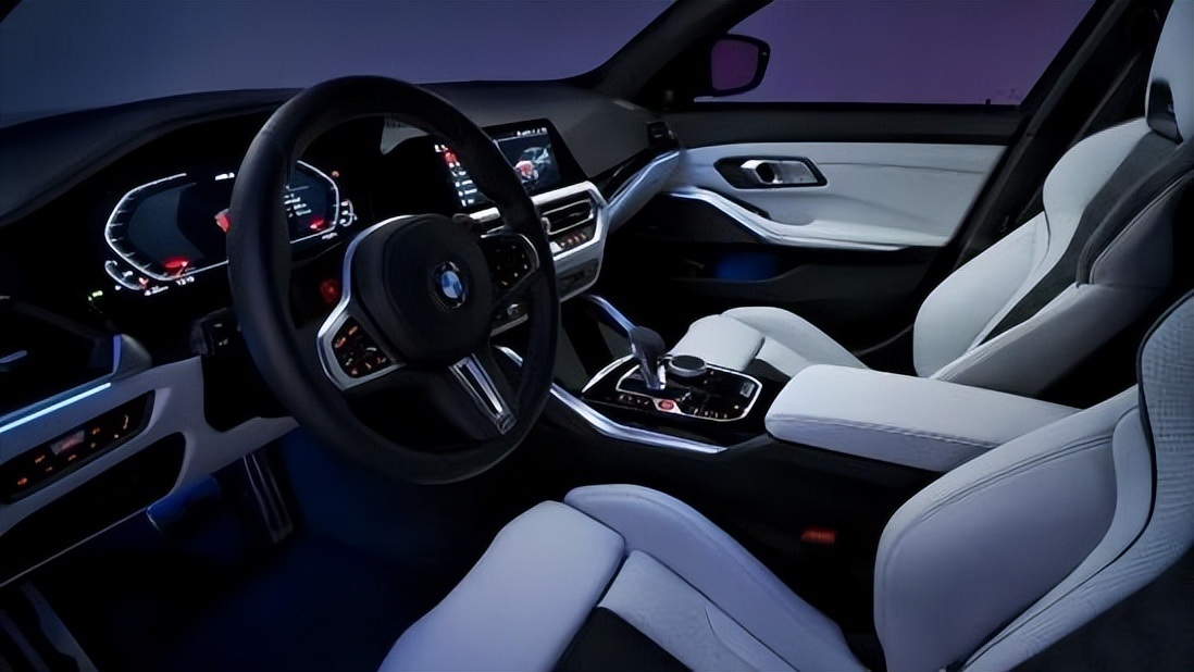 宝马车上有什么配件,宝马车上必备的实用物品