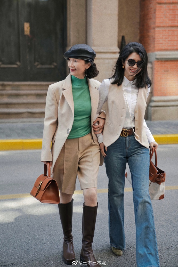 终于明白经典款的穿搭精髓,必须get的同色系穿搭高级永不过时