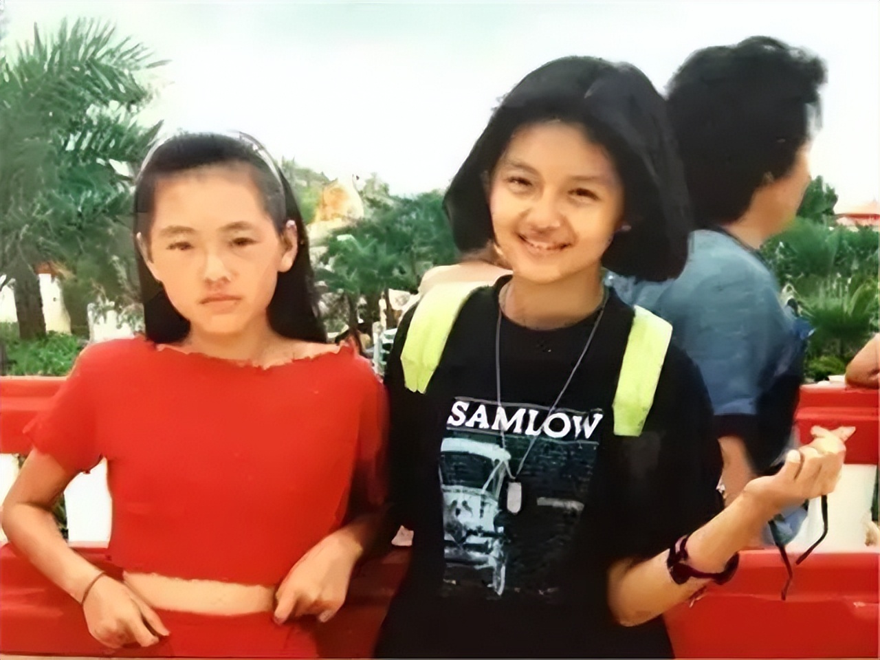 大s与外国人吻戏视频,大s三重奏恩爱