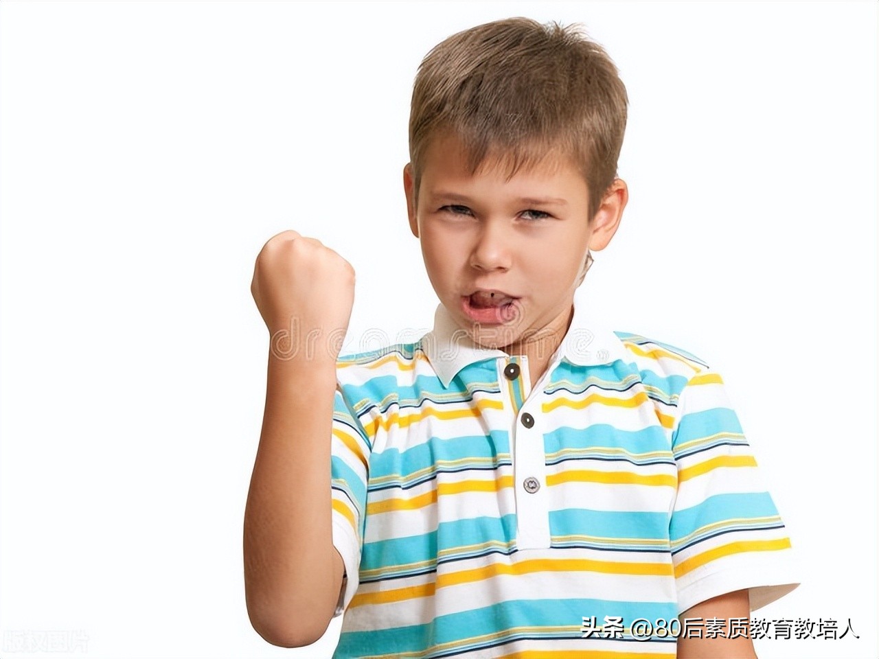 为了儿子中考体育努力练习,中考足球考试注意事项