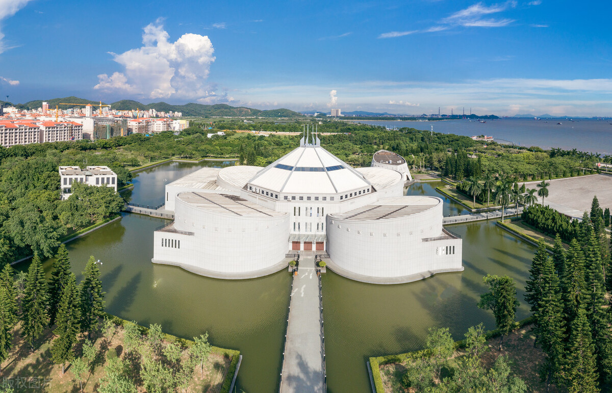 中国12个袖珍县级市,中国唯一不设区的地级市