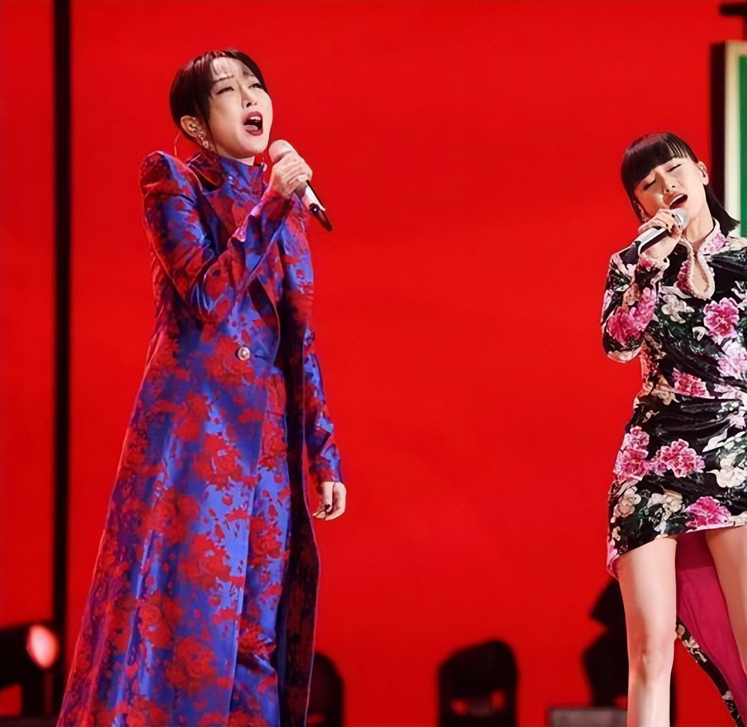 萨顶顶周鹏电音,萨顶顶周鹏唱腔