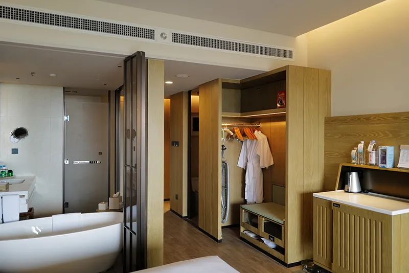 三亚归来不看海什么意思,三亚归来不看海黄山归来不看山