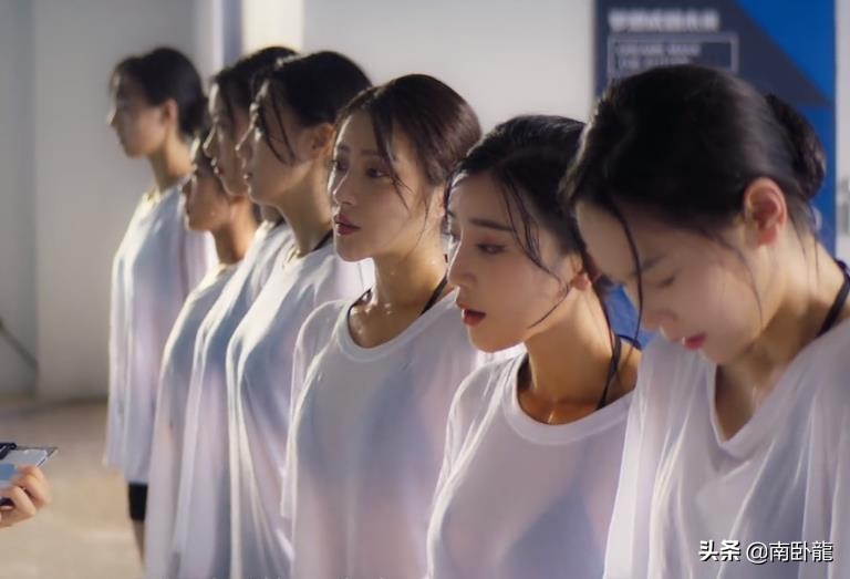 巨蛇闯女校现场拍摄花絮,巨蛇闯女校原声剪辑