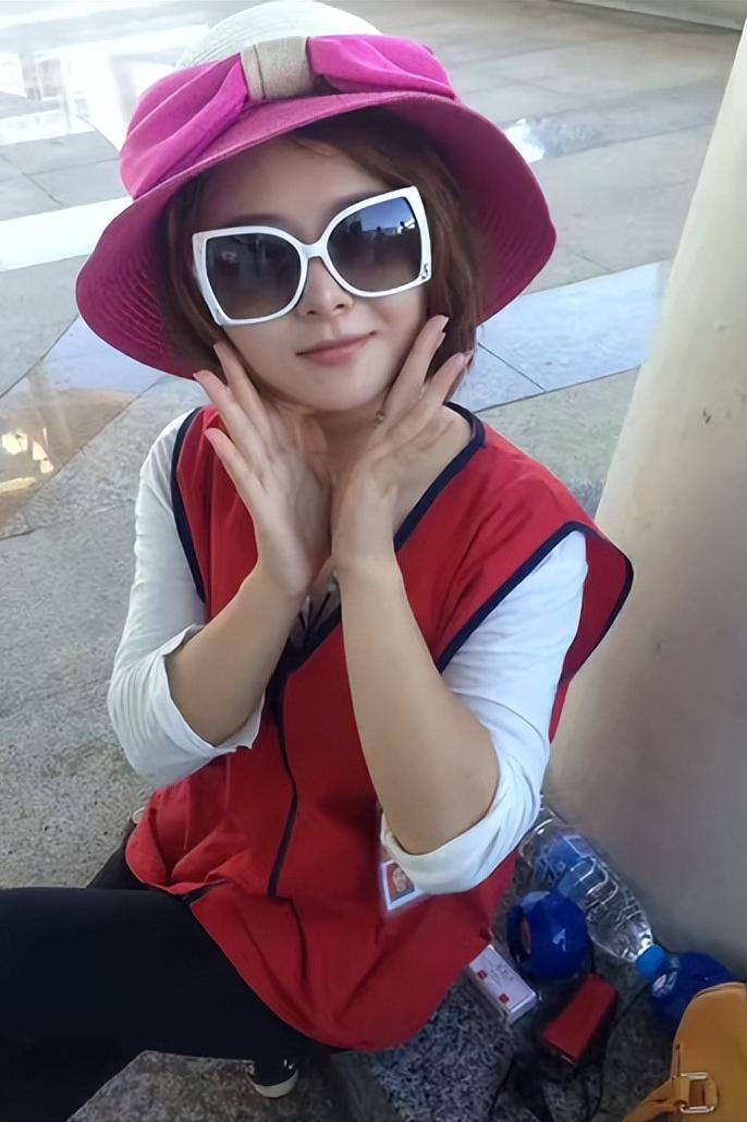 安徽人嫁美国人生三个孩子,安徽姑娘嫁到美国回国生三胎