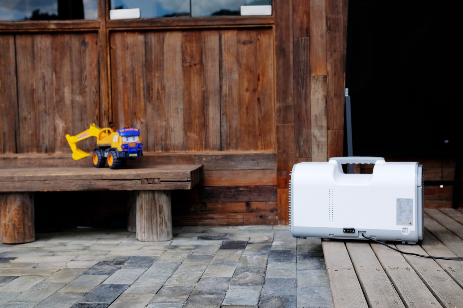 野餐露营更加舒爽，户外降温好装备：优巧YUUKiO可移动空调