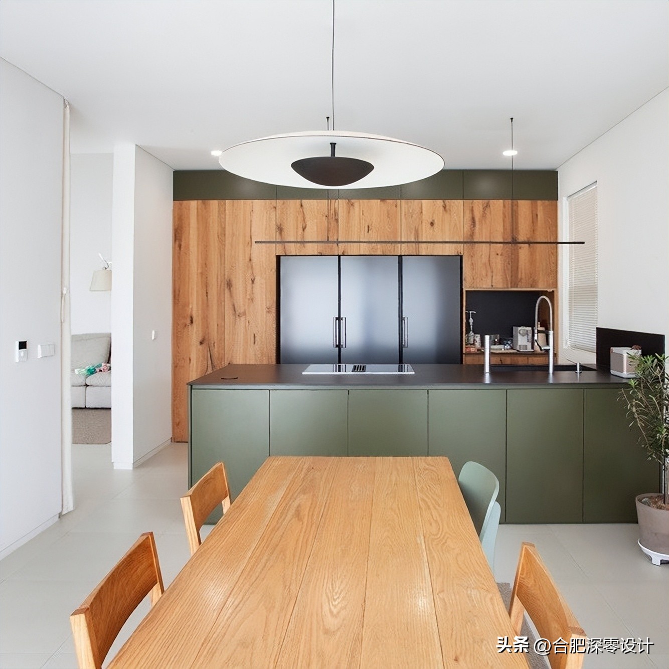 餐边柜怎么选实用又好看,入门柜子和餐边柜连一起