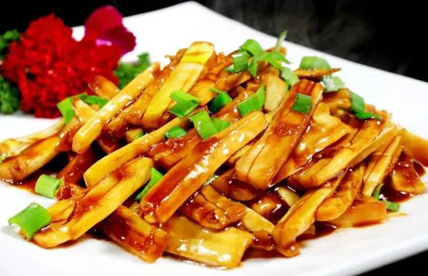 舌尖上的中国菜——浅论全国各地的特色美食