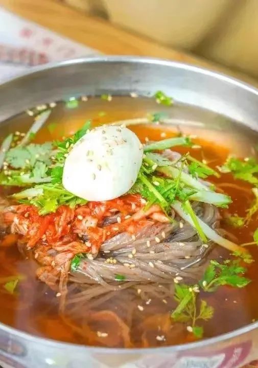 韩式冷面大热天来一碗超爽口,好吃不贵的冷面推荐