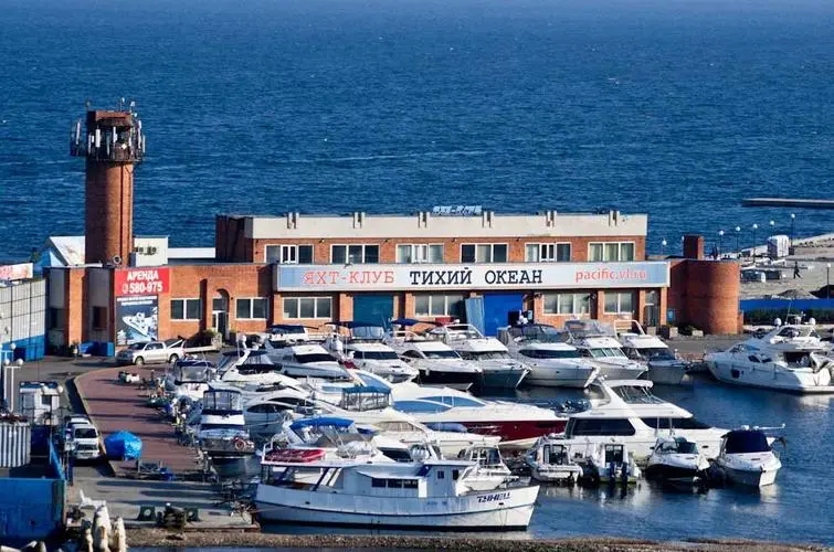 俄开放海参崴24小时，中国取消83万吨美国订单，拜登的时间不多了