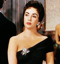 伊丽莎白泰勒去世后珠宝去哪里了,世界头号美女泰勒