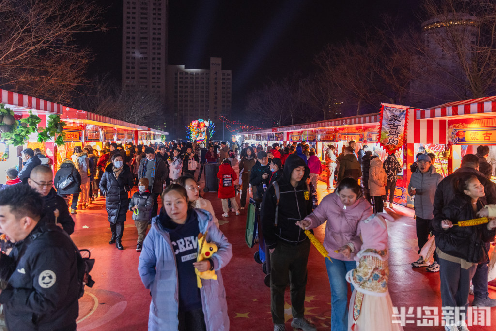 数万人排队争抢,超过200万人抢票