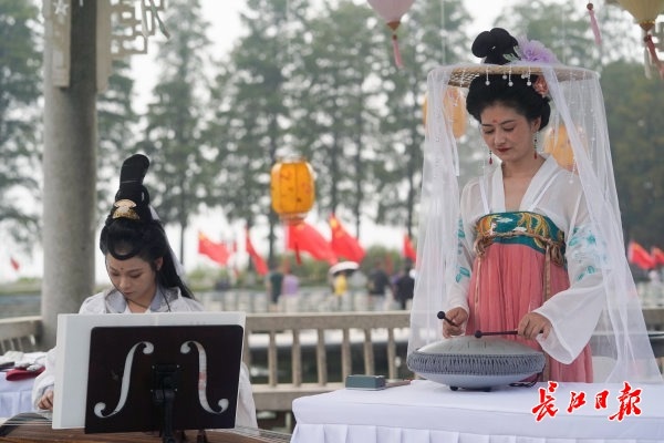 荆风楚韵完整视频,荆风楚韵风景区