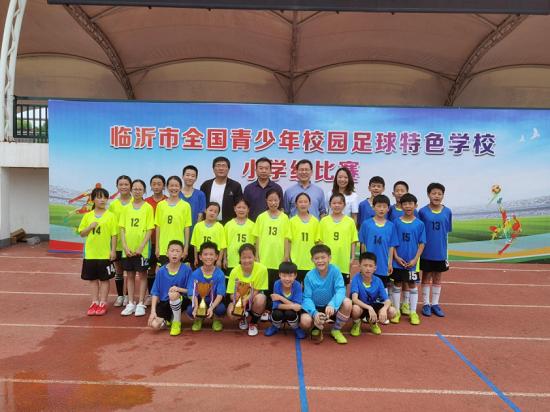 飞鹰足球队教练马运峰：从雏鹰到飞鹰背后的“熬鹰人”