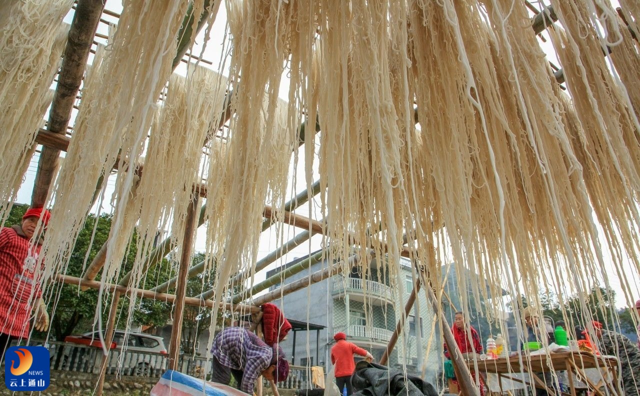 纯手工红薯粉通山,红薯粉丝农家纯手工安徽