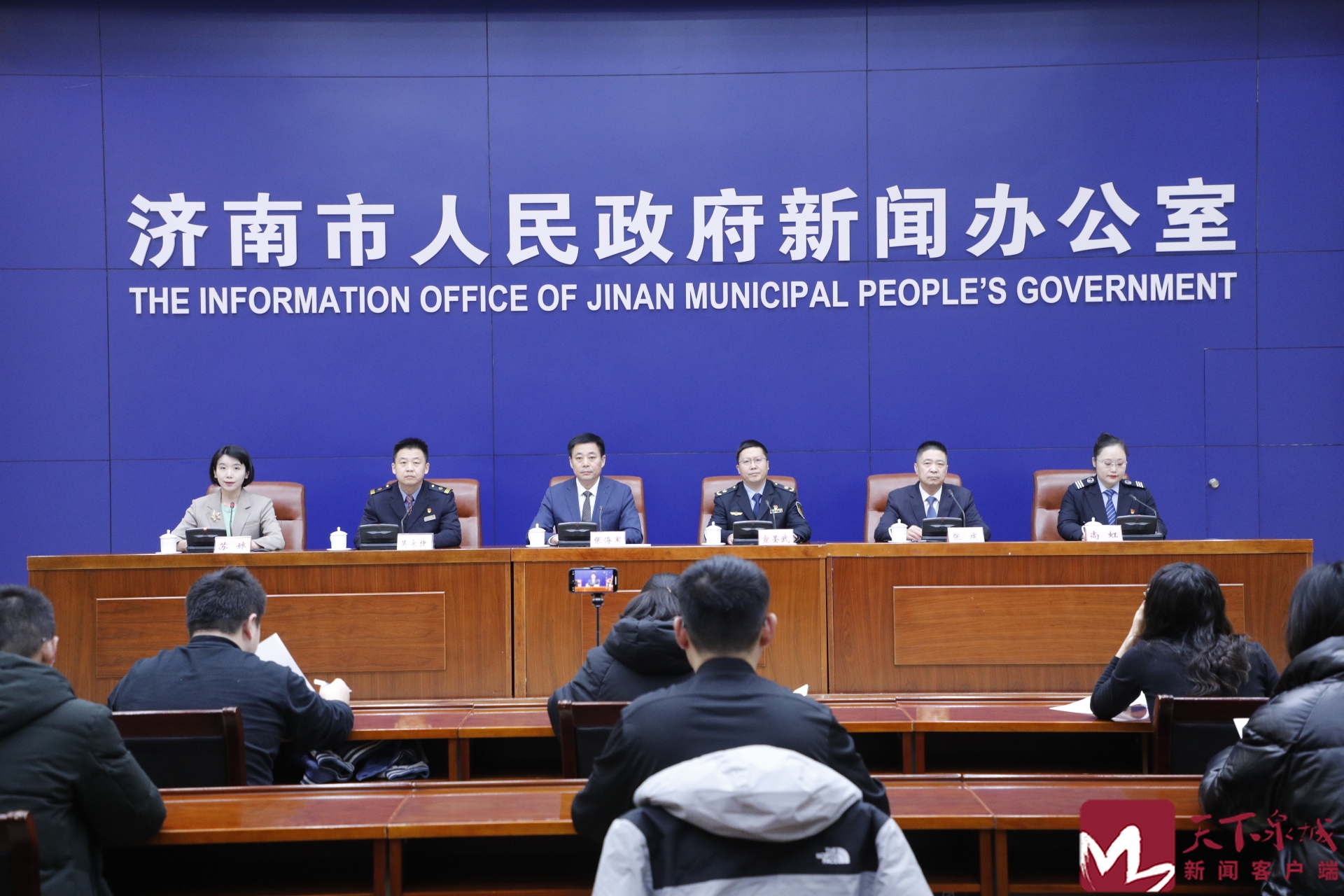 济南地铁突破历史最高人次,济南西站超级标杆列车