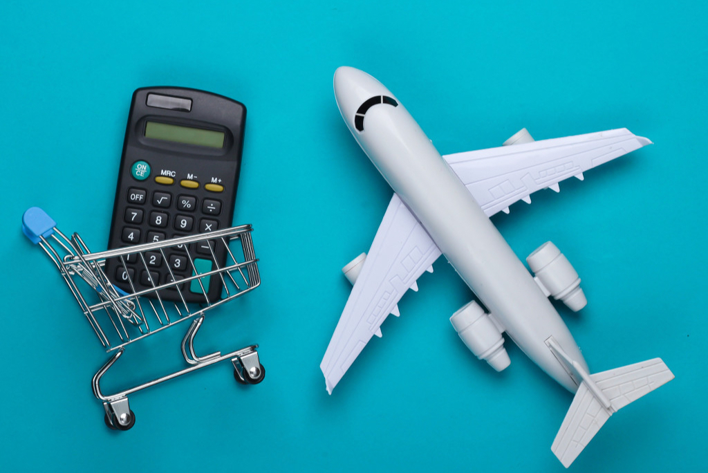 连亏两年国航股票会st吗,连亏3年退市吗